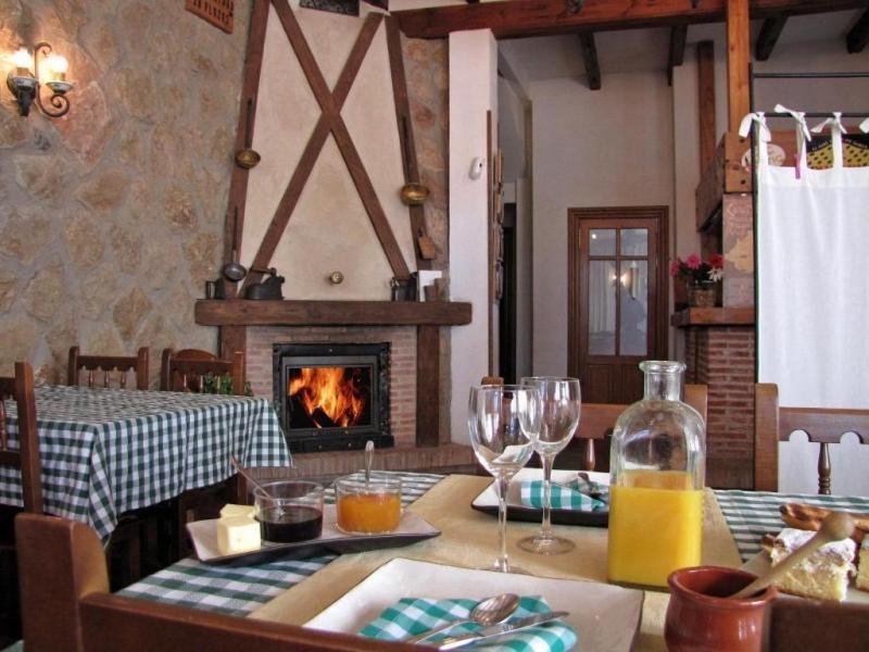 Casa Rural De La Abuela Montejo de Tiermes Kültér fotó